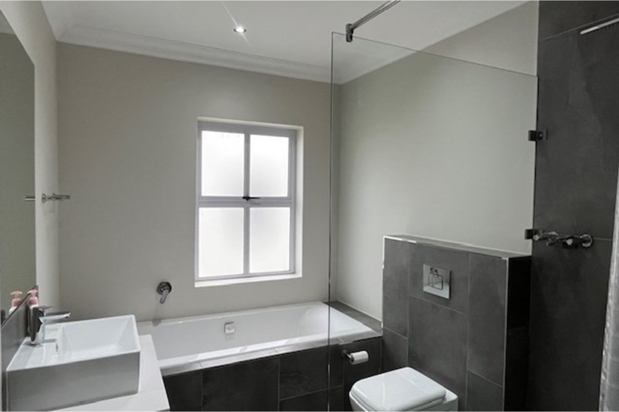 To Let 4 Bedroom Property for Rent in Croydon Olive Estate Western Cape